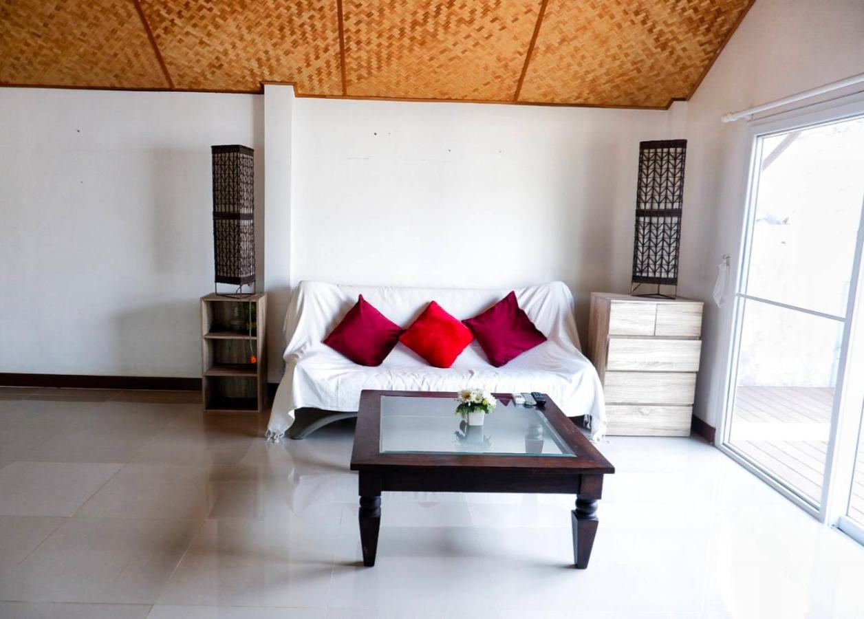 Kingsacre Hotel Nai Yang Ngoại thất bức ảnh