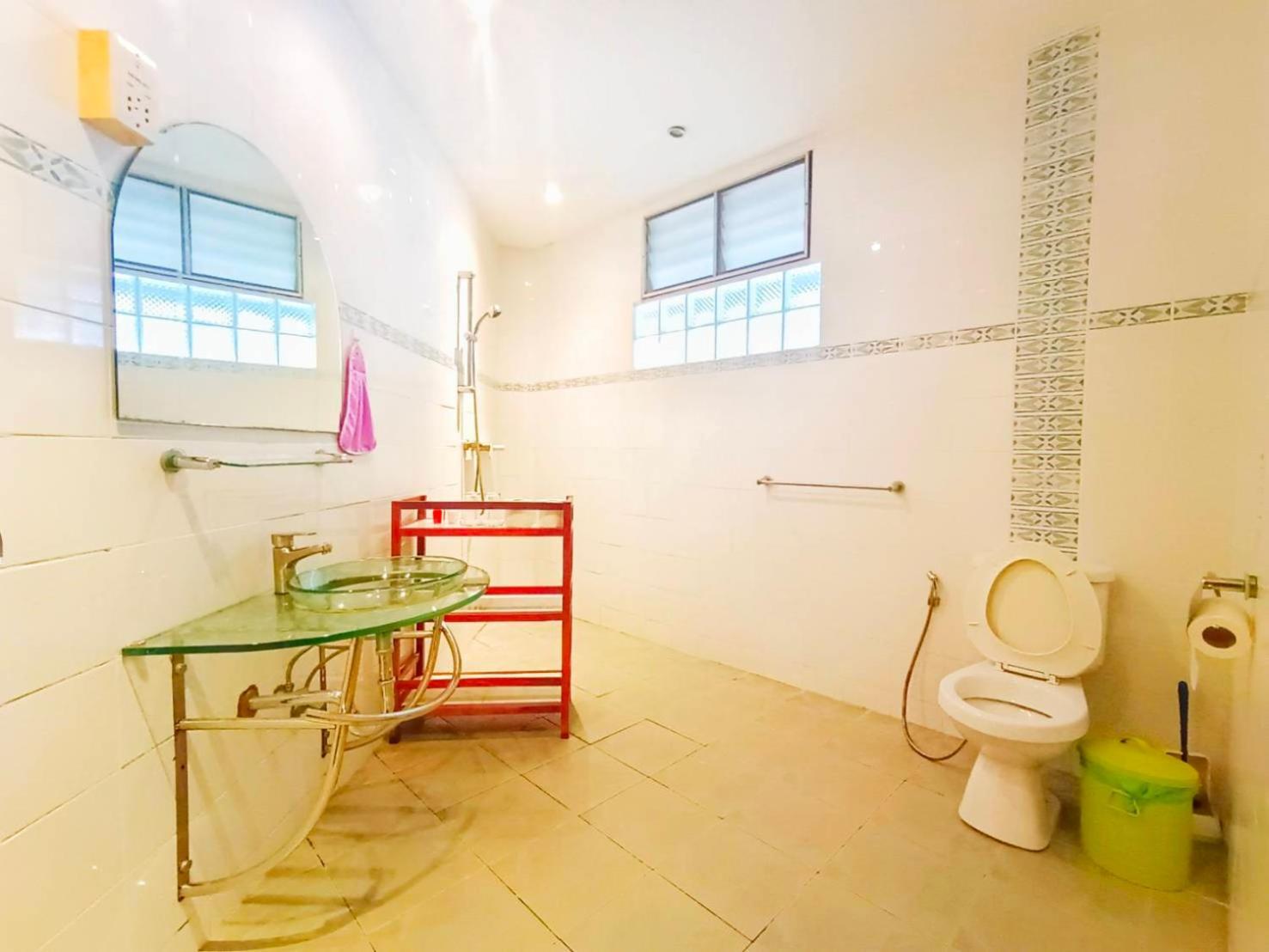 Kingsacre Hotel Nai Yang Ngoại thất bức ảnh