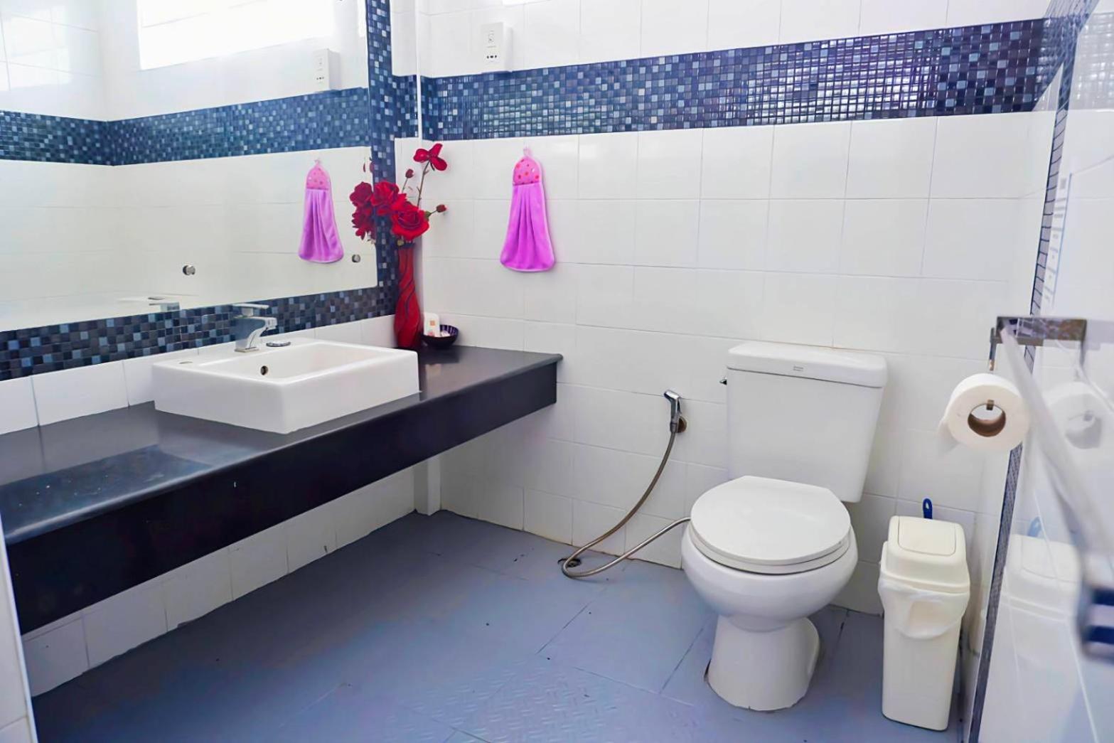 Kingsacre Hotel Nai Yang Ngoại thất bức ảnh
